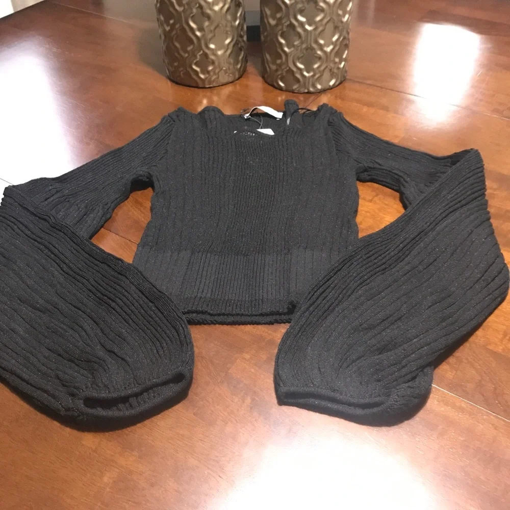 Zara Black Ribbed Knit Balloon-Sleeve Crop Top